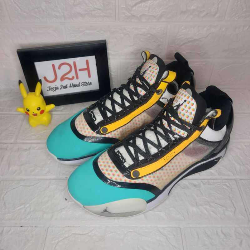 Sepatu Basket Jordan 34 Low Guo Ailun Pop Art Size 43 In Sole 27,5cm Made in Vietnam Warna Putih ORI