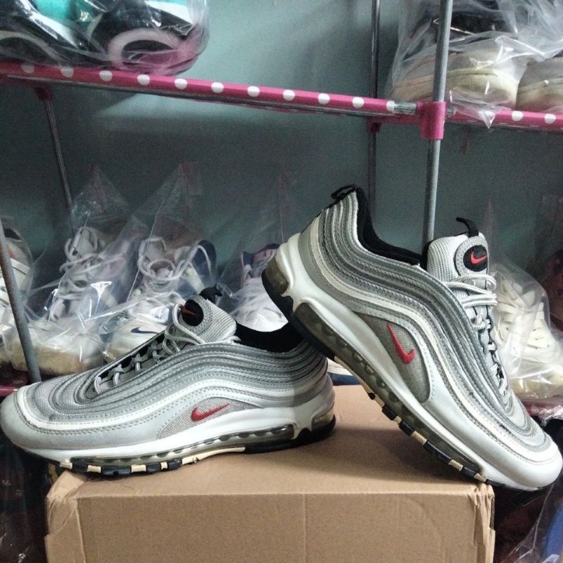 THRIFT SEPATU BRAND NIKE AIR MAX 97 PRELOVED