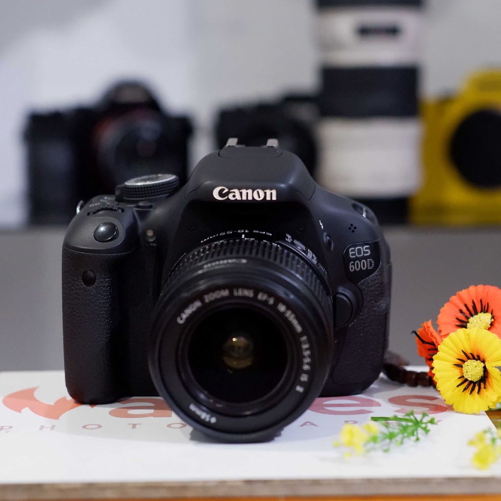 CANON Eos 600d dan lensa kit siap pakai mulus terawat -masih doff-1
