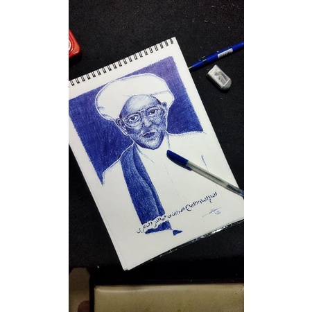 

LUKIS/ GAMBAR WAJAH UNIK MENGGUNAKAN PULPEN COCOK UNTUK KADO ULTAH, WISUDA, PERNIKAHAN