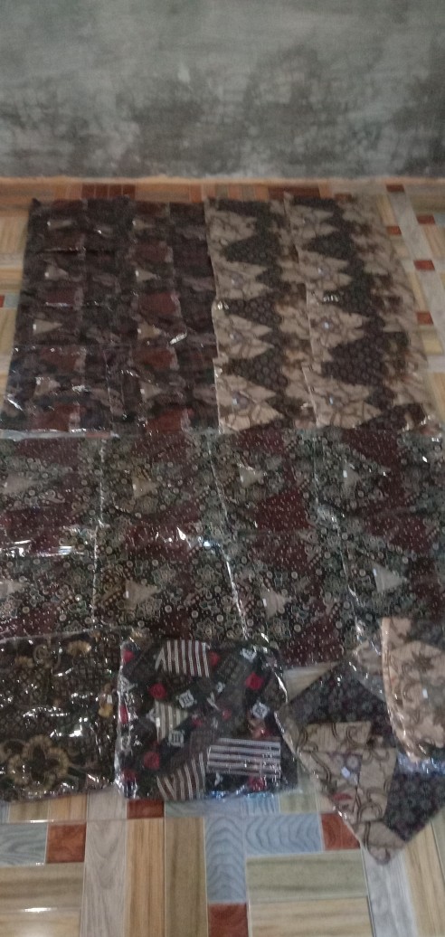Batikpriaterlaris Batikpekalongan M L Xl Batikmodern Batikmurah Batikcuople