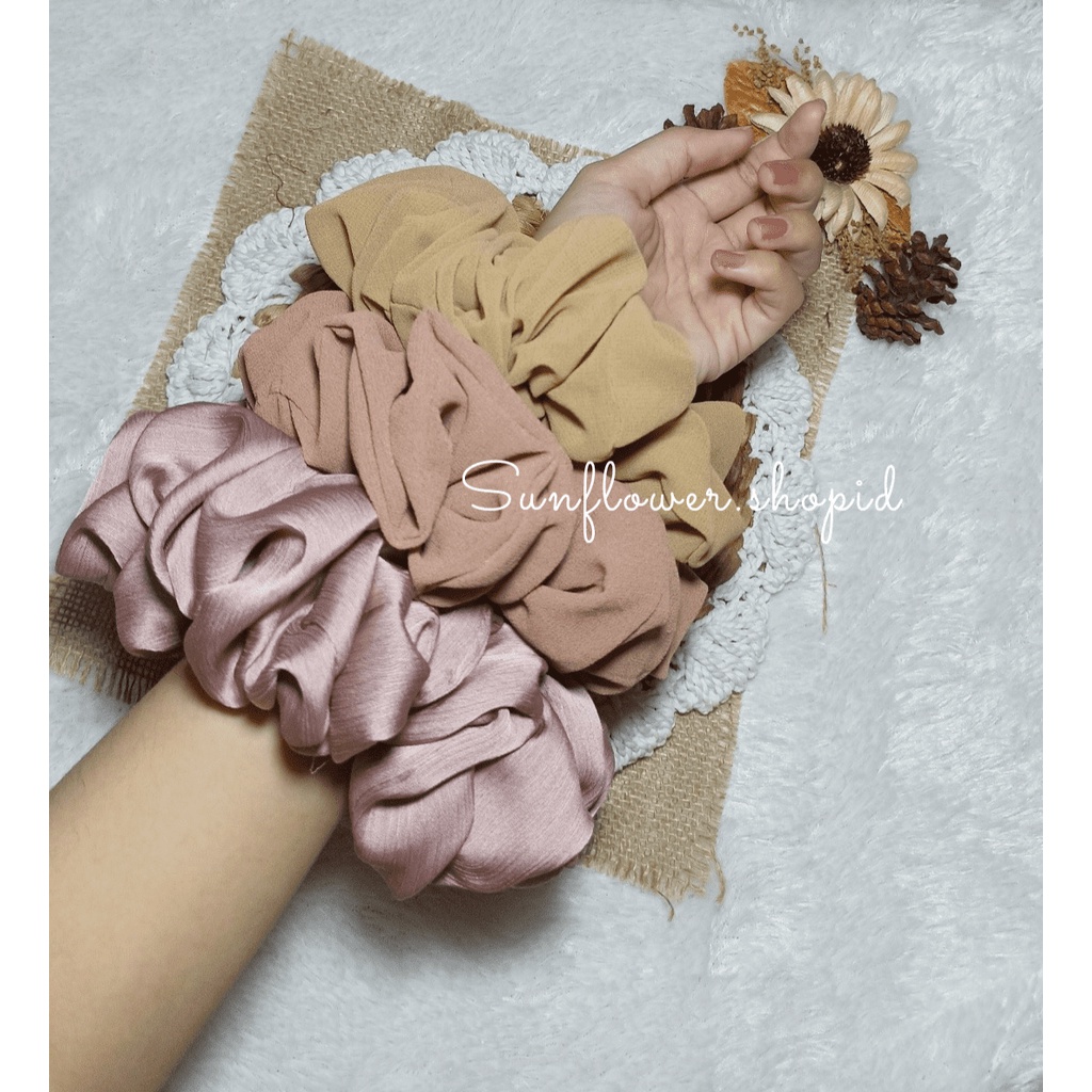 SCRUNCHIE JUMBO/IKAT RAMBUT/CEPOL HIJAB