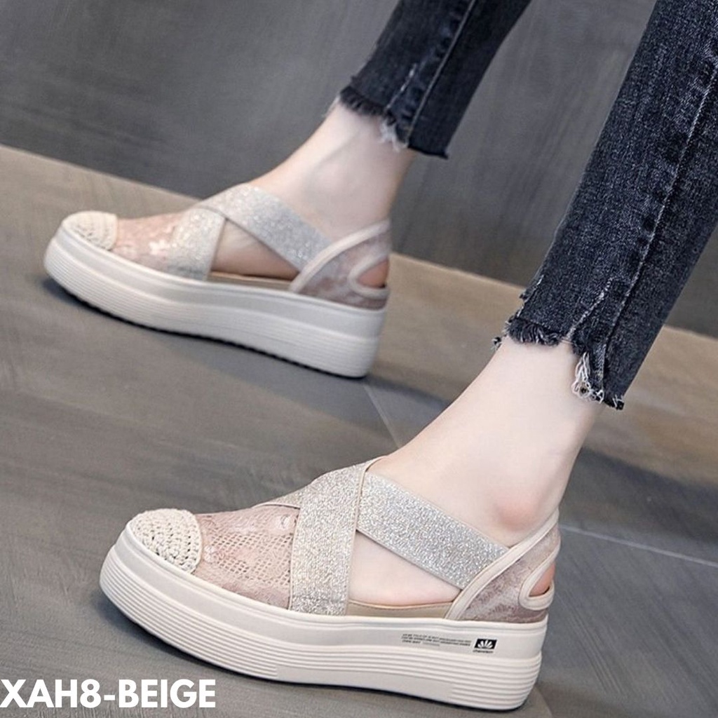 SEPATU WEDGES WANITA KEKINIAN MASA KINI PRAKTIS BAHAN BROKAT KARET IMPORT AH8