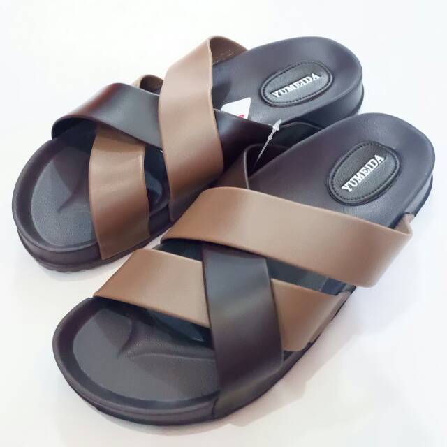 SANDAL KARET PRIA YUMEIDA GT 8082