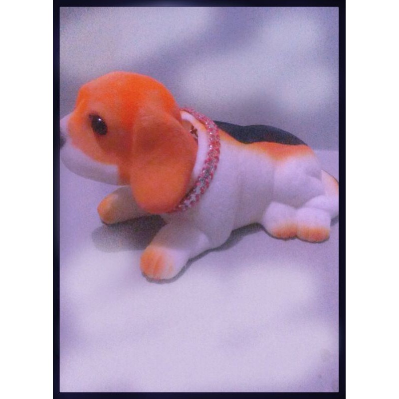 boneka anjing kepala goyang