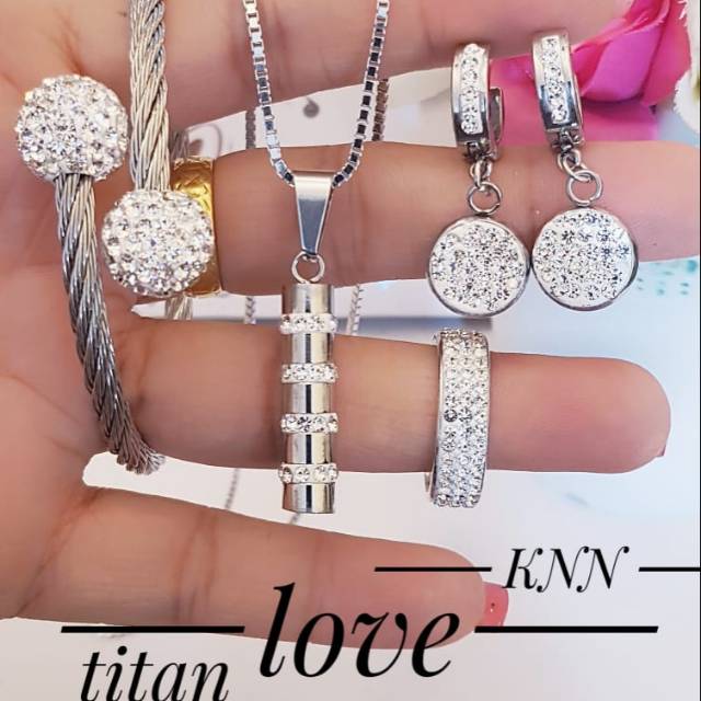 Kalung gelang cincin anting titanium terlaris