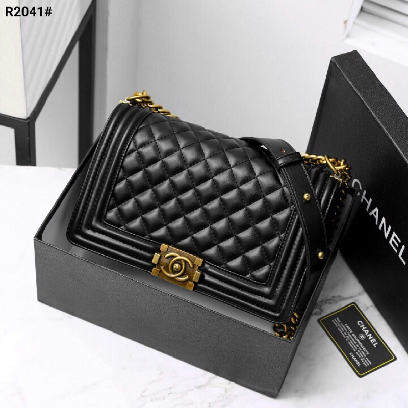 Chanel Boy 25cm Lambskin Leather Bag Included Box  Kode R2041#