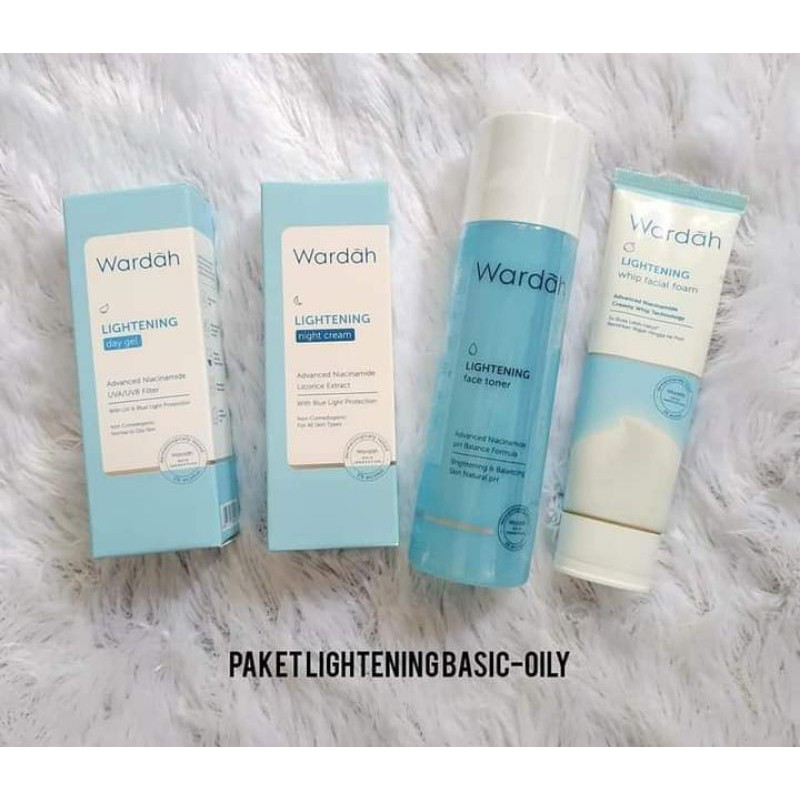 Wardah Lightening mencerahkan dan menghilangkan bekas jerawat