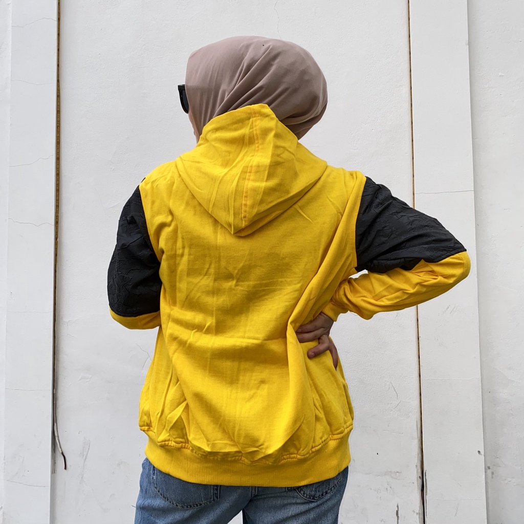 Jaket Sweater Zipper Bordir Kombinasi Qwilting Kuning BLDS