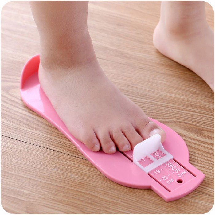 Alat Ukur Kaki Anak Bayi Pengukur Panjang Telapak Kaki Sepatu Sandal