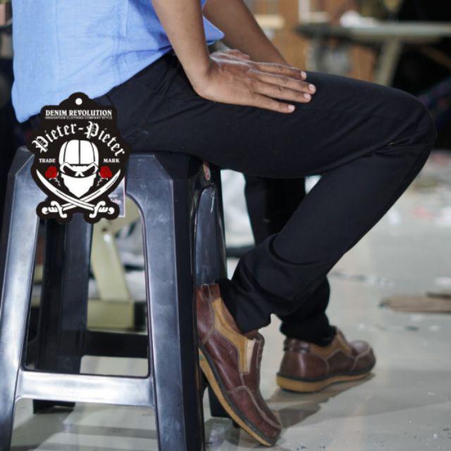 CELANA CHINO Celana Pria Slim fit Panjang Kerja kantor Santai Liburan Cowok Gentleman Boy Skinnyhty-Celana chino hitam