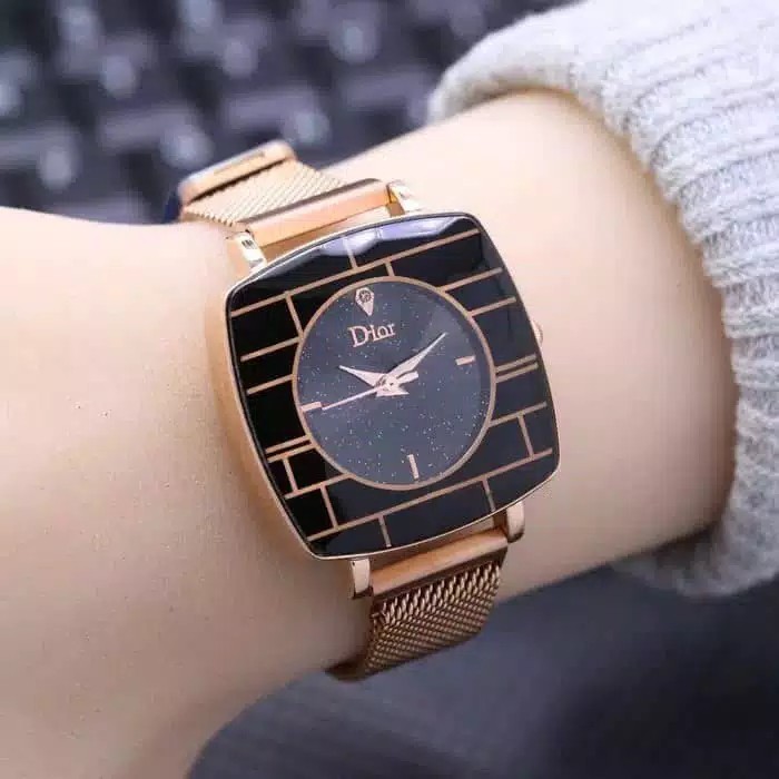 JAM TANGAN WANITA TALI RANTAI PASIR MAGNET MODEL KOTAK SEGI EMPAT DR09
