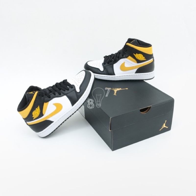 Air Jordan 1 Mid Black University Gold