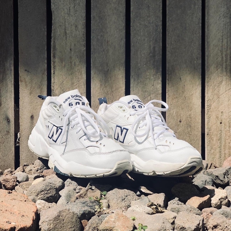 NEW BALANCE 608