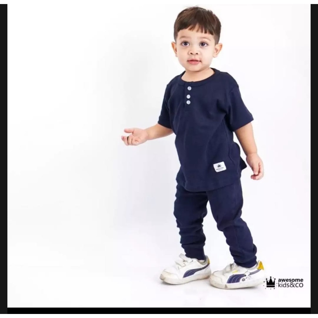 SETELAN KIANO PANJANG 1-5 TAHUN BAHAN BABYTERRY ADEM NYAMAN DI PAKAI REAL PICT SESUAI GAMBAR YA MOMS MAAF UNTUK WARNA RANDOM BISA UNTUK ANAK LAKI LAKI DAN PEREMPUAN/BAJU ANAK LAKI LAKI /BAJU ANAK PEREMPUAN BISA PILIH WARNA