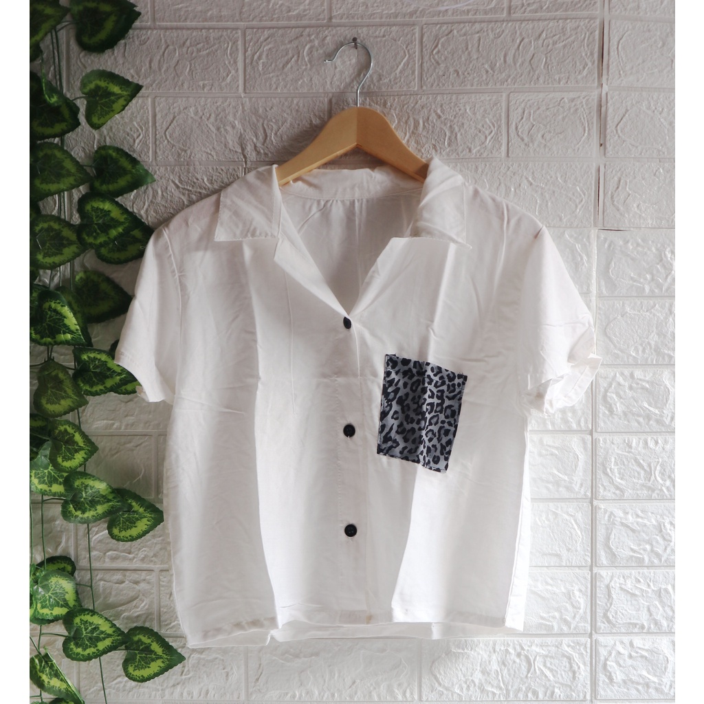 Baju Kemeja Wanita Two Tone Animal Kekinian / Kemeja dua warna / Top Wanita / Atasan Wanita-Putih Polos