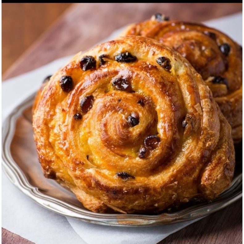 

DANISH RAISIN 3 pcs