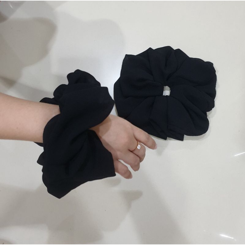 SCRUNCHIE HITAM INNER JUMBO CEPOL CIPUT