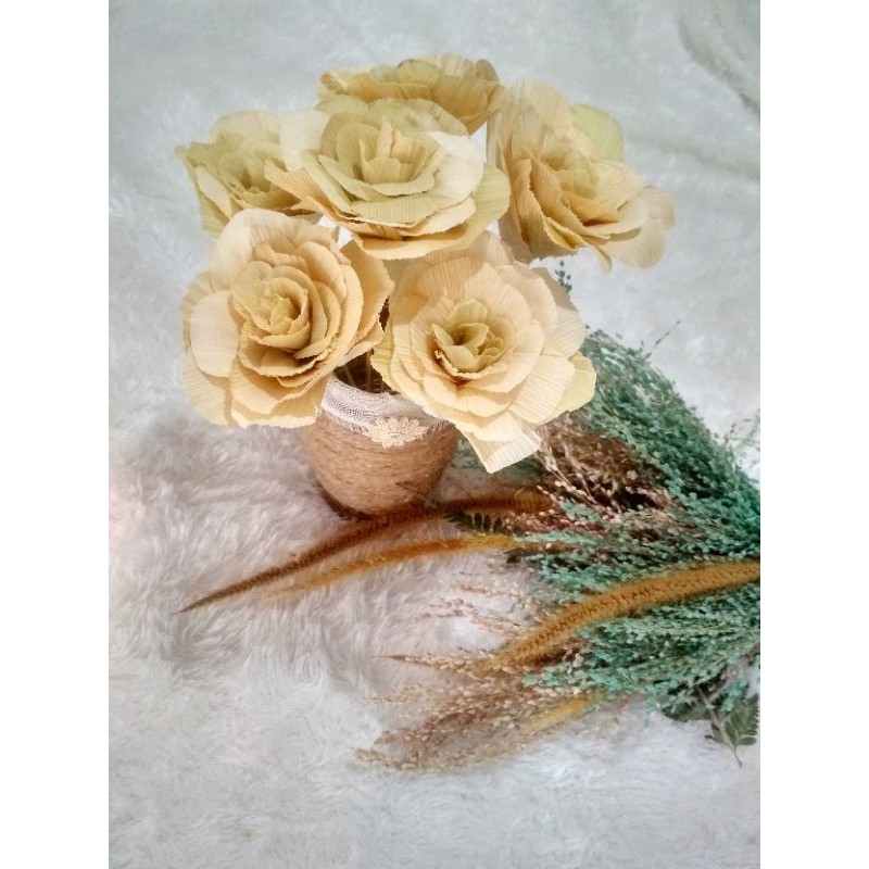 mawar kulit jagung / bunga klobot jagung / bunga kering dekorasi