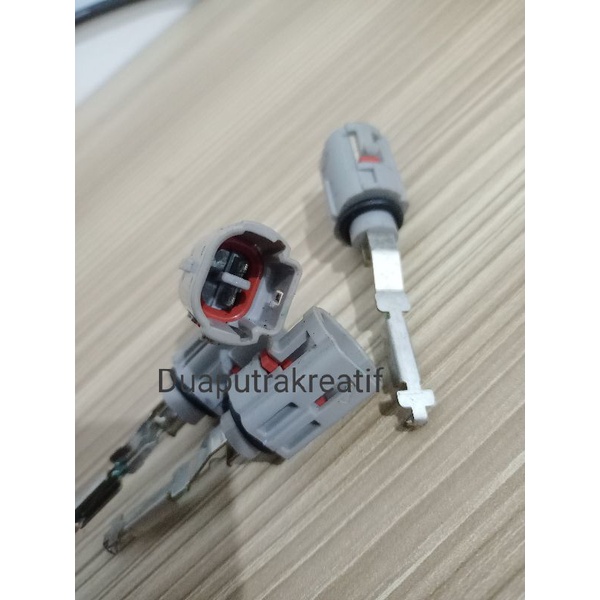 Sensor tabung minyak rem toyota avanza sensor  minyak tabung rem honda brio jazz mobilio sensor master rem toyota