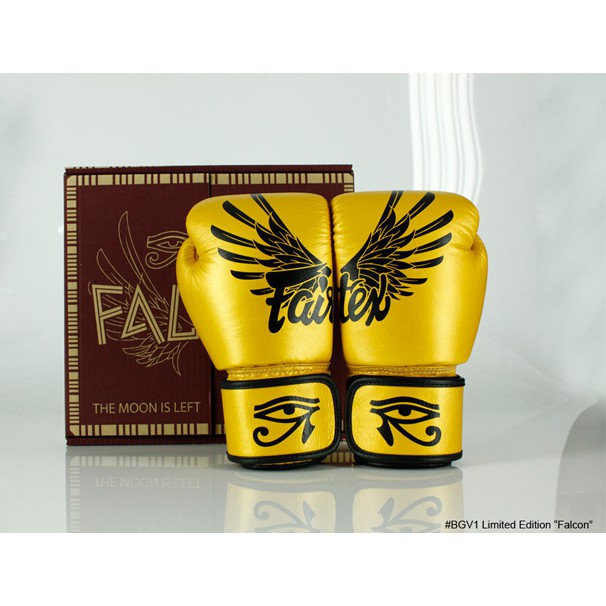 Glove Fairtex Falcon Gold size: 10 oz
