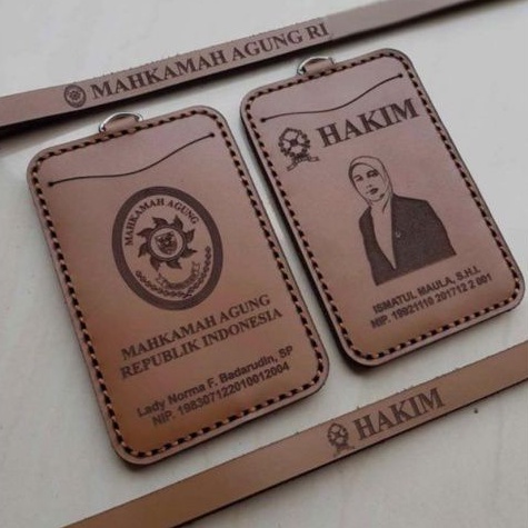 

PROMO.! Name Tag Holder Holder Asli Custom Logo, Id Card Holder Kulit - Name Tag Kulit