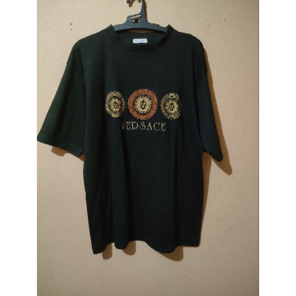 Kaos tebal Versace KW, warna hitam, lengan pendek preloved/ second