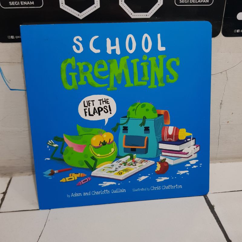 

preloved bbw school gremlins