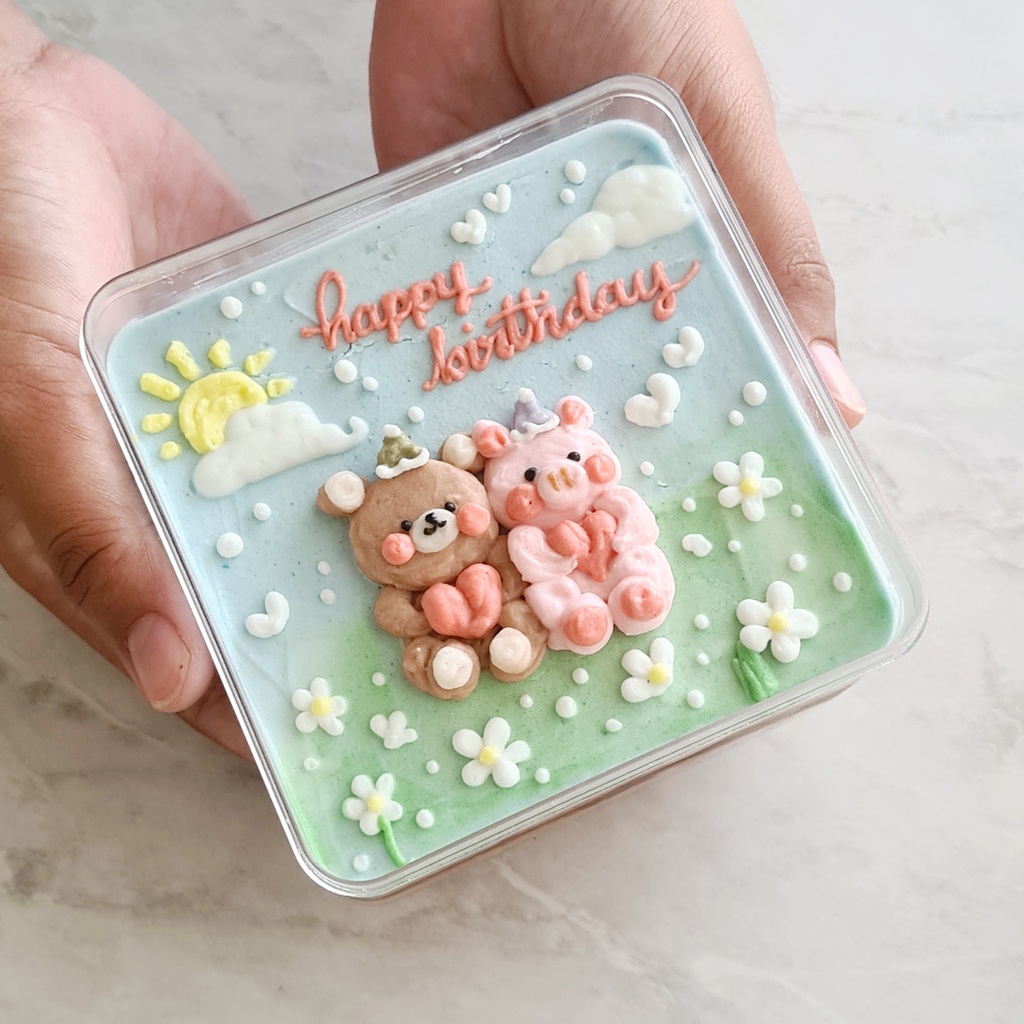 

Korean dessert box / cake box couple bear & pig