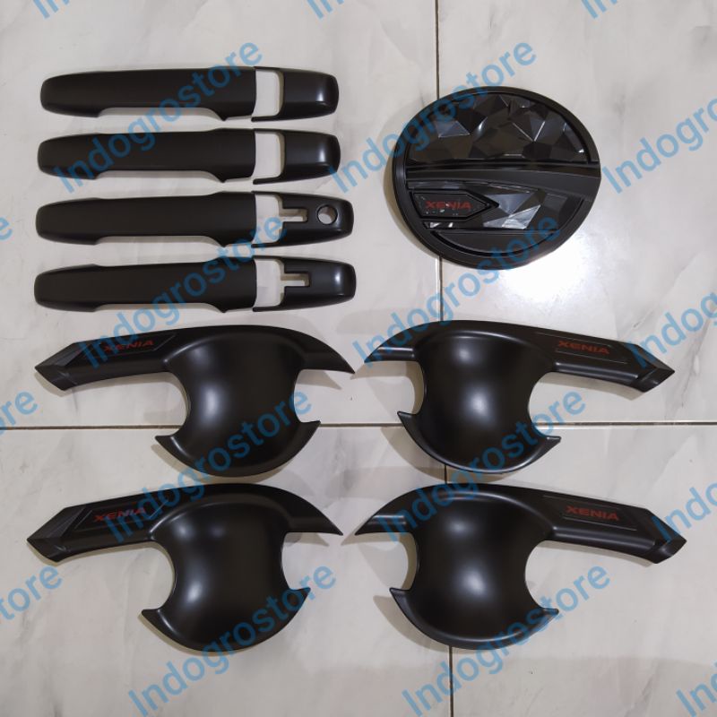 PAKET COVER TANGKI HANDLE &amp; OUTER HITAM MOBIL DAIHATSU NEW XENIA 2022 KEYLESS