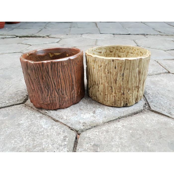 Pot Keramik Motif Kayu