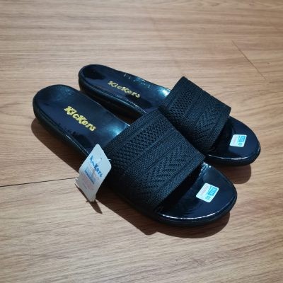 Sandal Kickers Wanita Rajut Model Terbaru