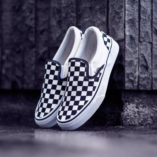VANS SLIP ON CHECKERBOARD