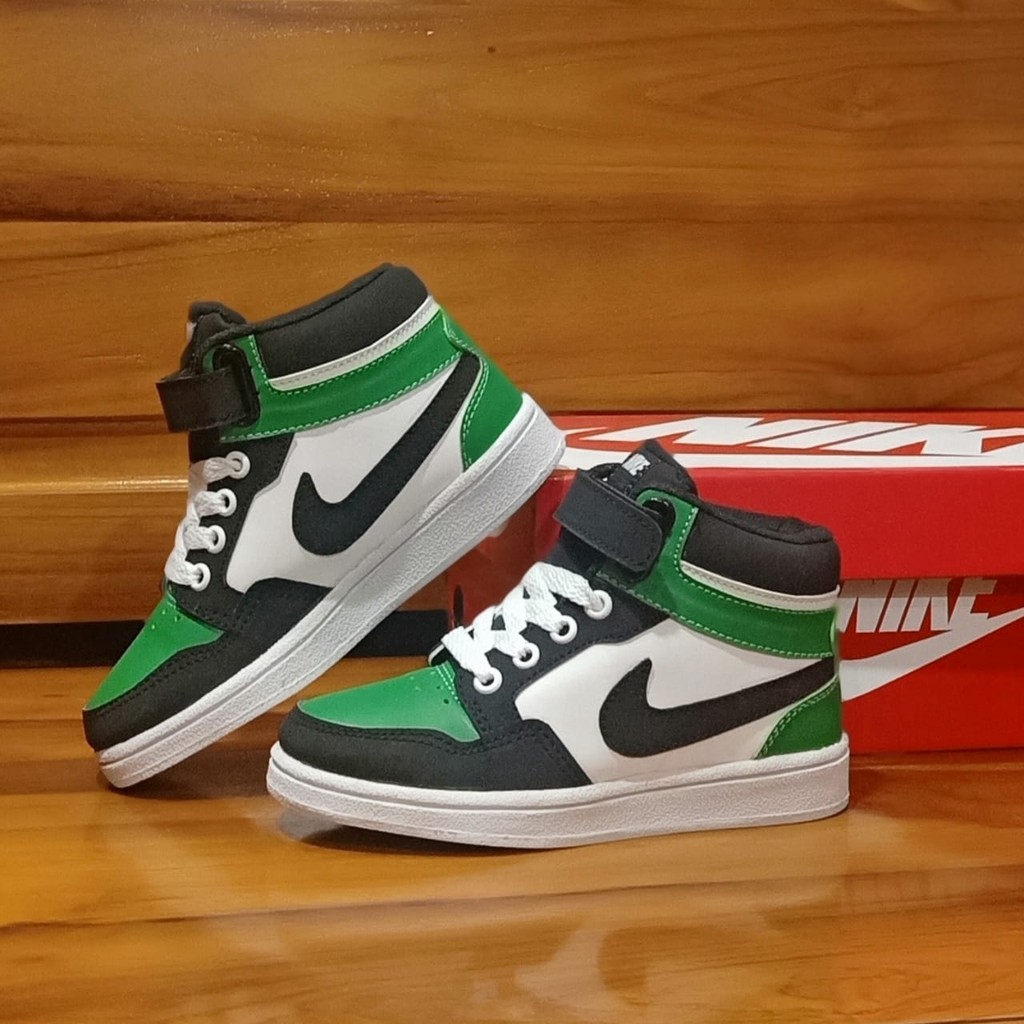 sepatu sekolah anak laki laki sepatu sekolah anak perempuan sepatu boot anak sepatu Jordan anak hitam