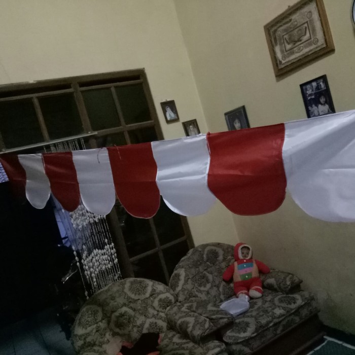 Bendera umbul - umbul bulat
