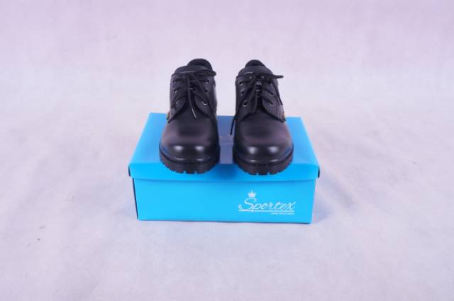 Sepatu Safety WANITA Ujung Besi Type PENDEK By Sportex