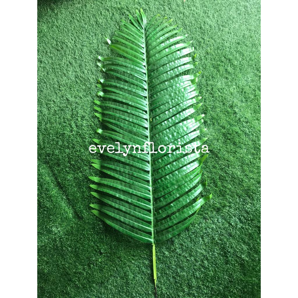 Daun Palem Artificial Tinggi 130cm Murah / Daun Palem Plastik Besar