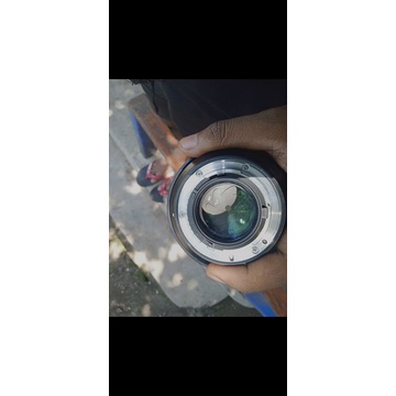 Lensa Nikon 85mm F1.8