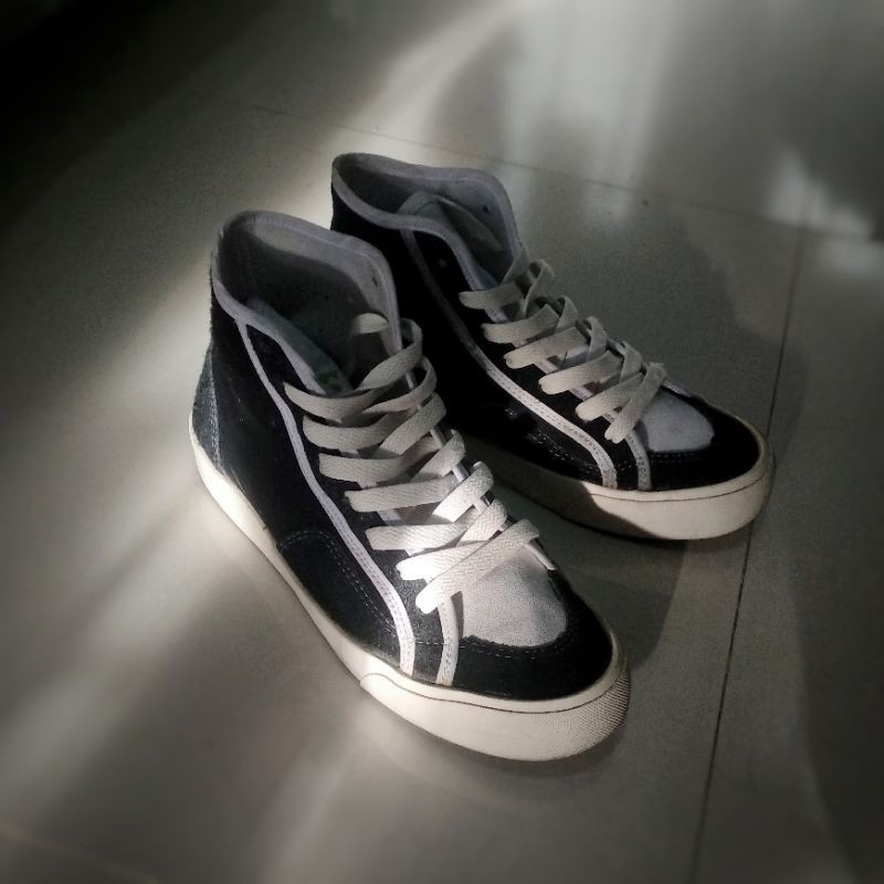 Pijak Bumi X Kevinswork Vol 1