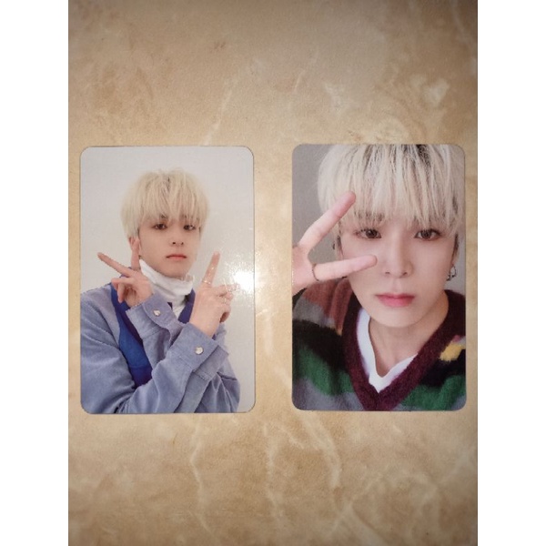 Photocard Asahi Treasure Chapter 3 black ver & treasure effect blue ver