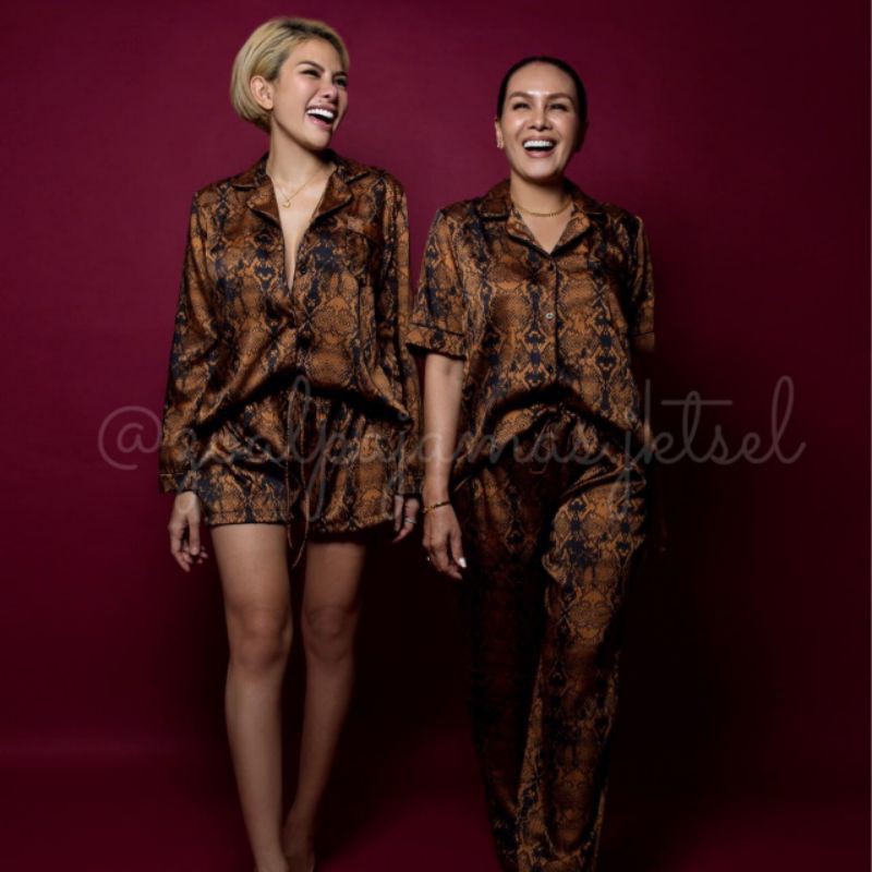 BROWN SNAKE SKIN (ZoalPajamas by NikitaMirzani)