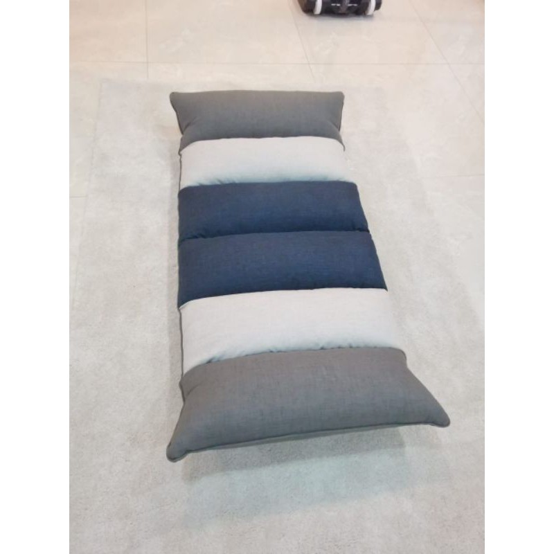 MAXXS - FLOOR CHAIR SOFABED BY VASSA SOFA