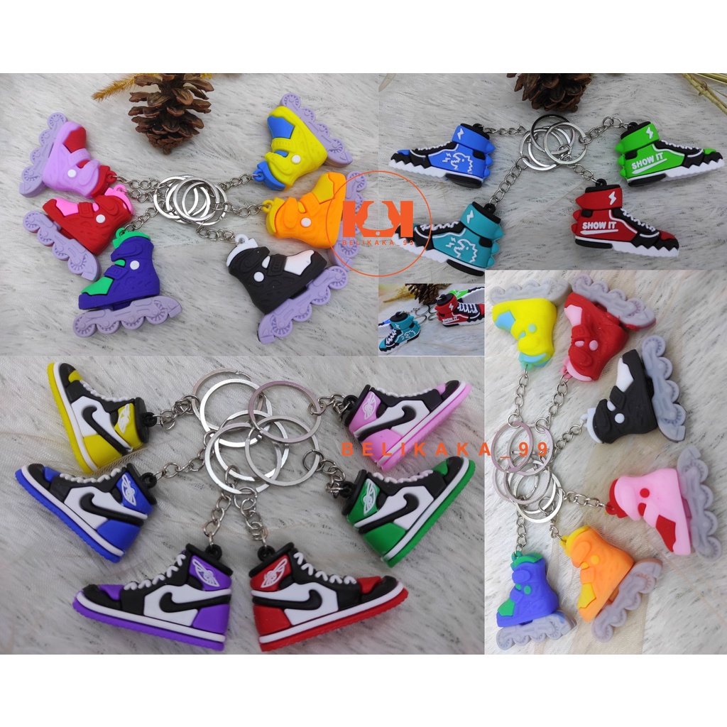 GANTUNGAN KUNCI SEPATU RODA SNEAKERS NIKE IMPORT 3D TIMBUL / GANTUNGAN KUNCI SEPATU SNEAKERS / GANTUNGAN KUNCI SOUVENIR SEPATU RODA SNEKAERS NIKE / GANTUNGAN SEPATU RODA / GANCI SEPATU NIKE / GANCI SNEAKERS / GANCI SEPATU RODA / KEY CHAIN