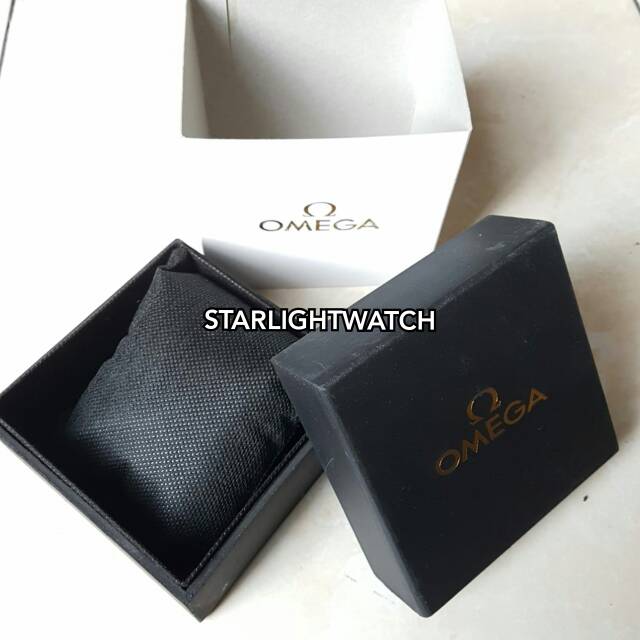 KOTAK JAM TANGAN OMEGA BOX KAYU