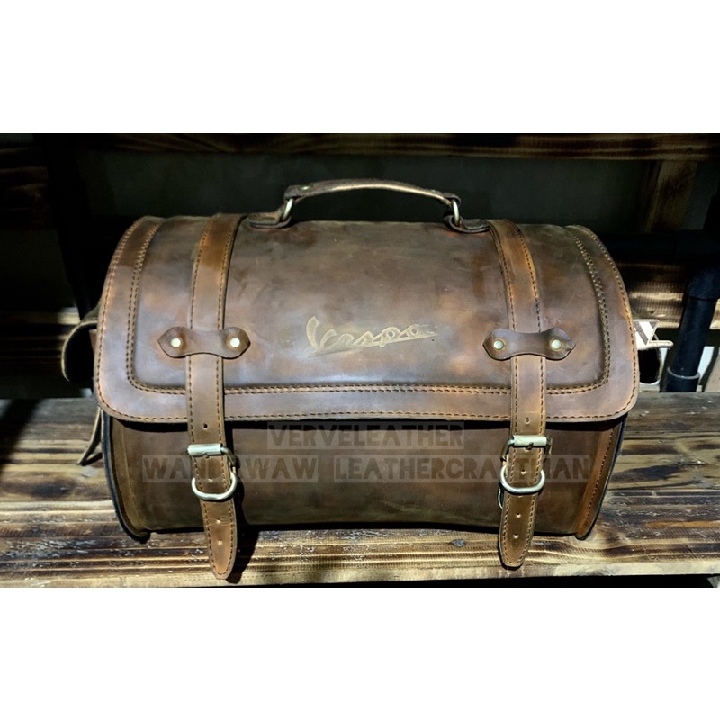 Tas motor vepa , tas vespa, modern vespa , sprint , primavera ,GTS , sidebag vespa