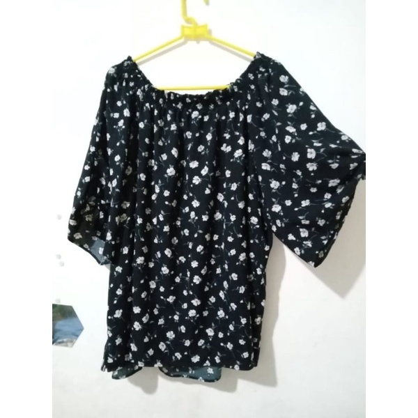 PL blouse sabrina oversize motif bunga branded