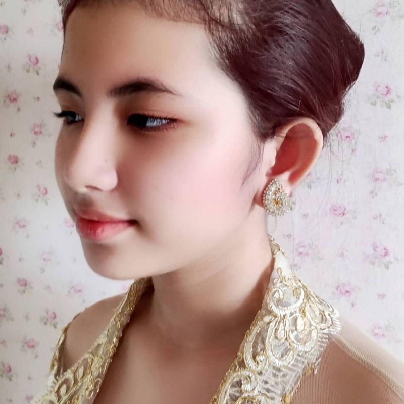 Anting Jepit Kebaya