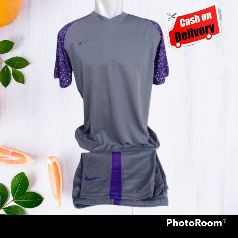 Set Setelan Stelan Pakaian Baju Kaos Olahraga Sport Futsal Bola Sepakbola Voli Volly Volley Badminton Tenis Lari Senam Aerobik Yoga Fitnes Jumba Outdoor Training Gym Pria Wanita