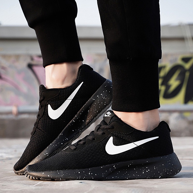 nike roshe run models
