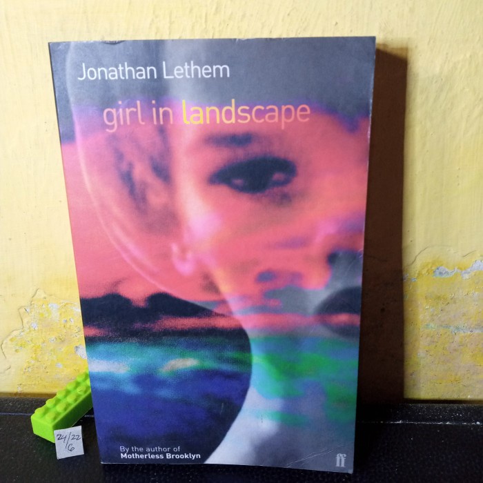 novel bahasa inggris girl in landscape by Jonathan lethem 280 hal